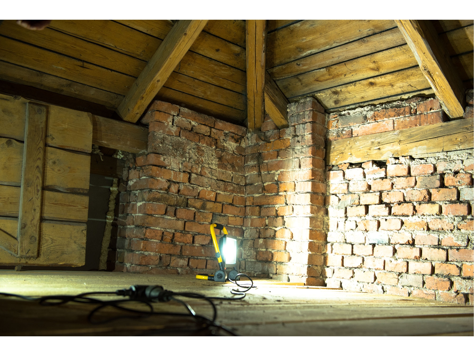 PRASKLÝ KLOUB reflektor LED, 4500lm, se stojanem, - Obrázek 8